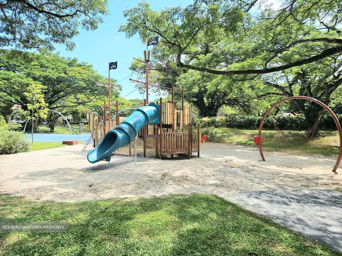 Pasir Ris Beach Park (D18), Semi-Detached #481275491